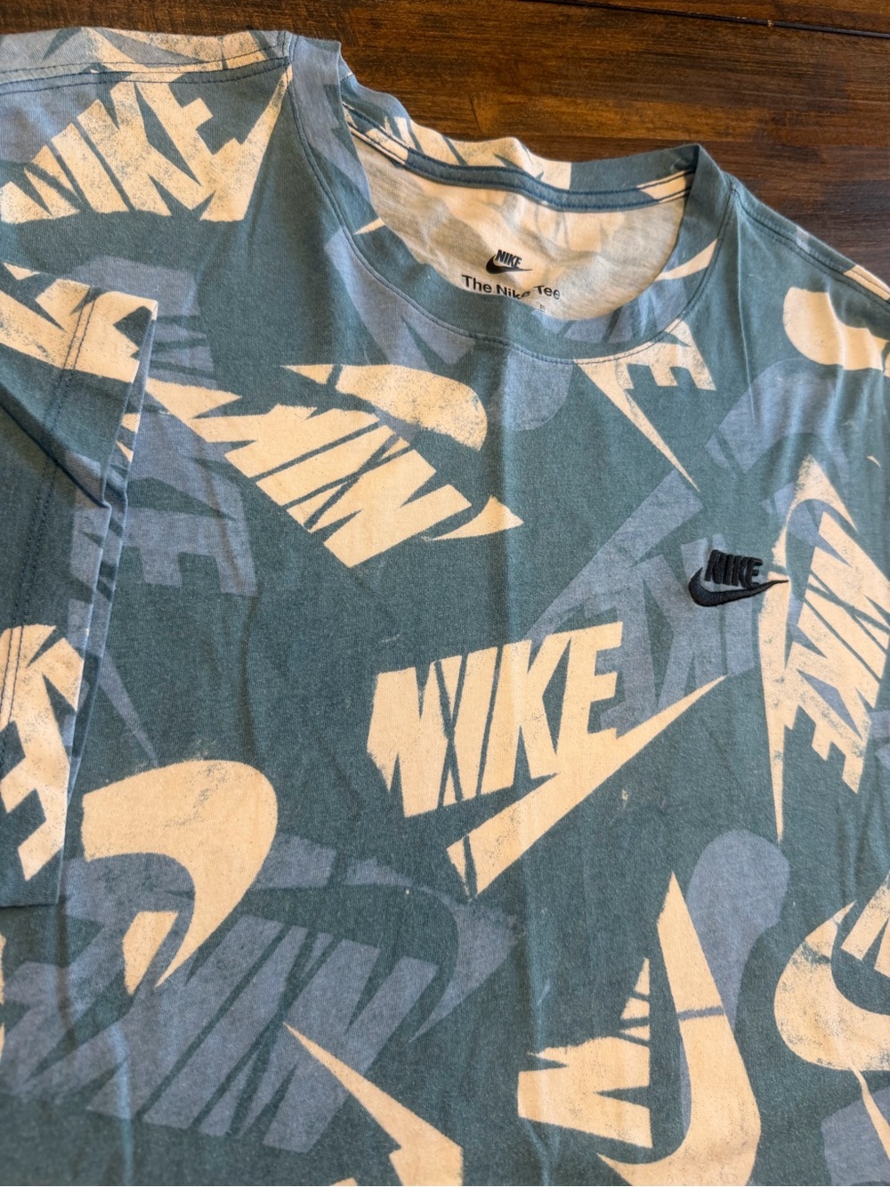 Nike Mens Sportswear Club Allover Print AOP Embroidered Logo Tee Shirt XL Blue